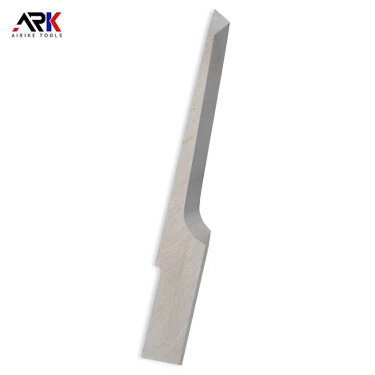 Vibrerande blad för tygskärning